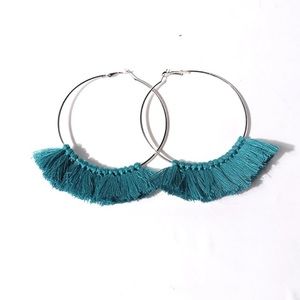✨ MAKE OFFER ✨ LARGE GREEN FRINGE HOOP EARRINGS